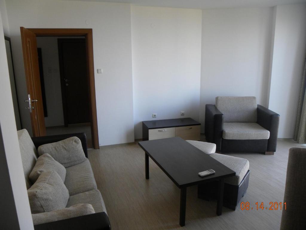 Apartcomplex New Tawn ออบซอร์ ห้อง รูปภาพ